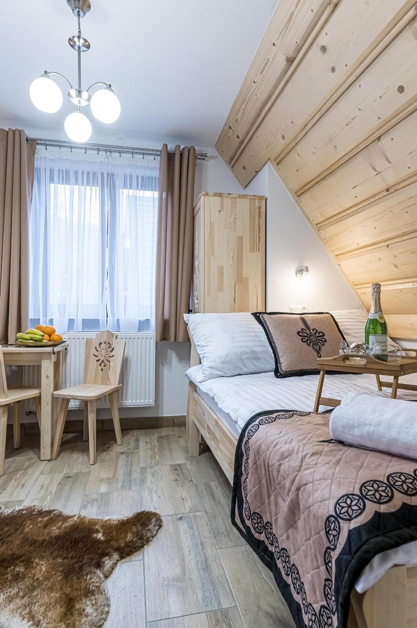 Pokoje I Apartamenty Olivia Zakopane Exterior photo